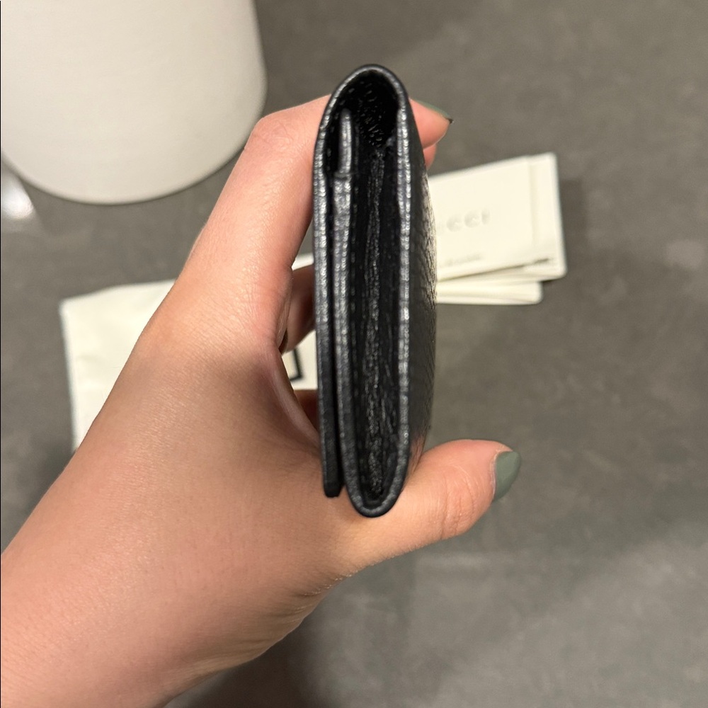 Gucci Marmont Black Card Holder - Picture 3 of 11